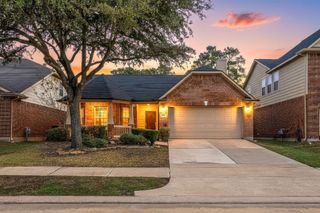 12006 Champions Walk Lane, Houston, TX 77066