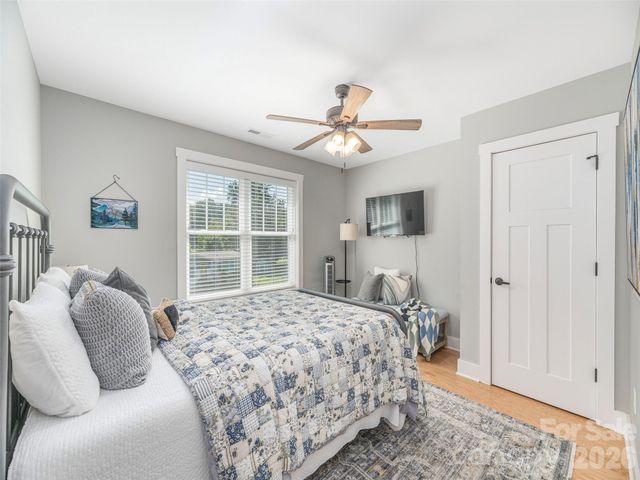 249 Flat Creek Road, Black Mountain, NC 28711