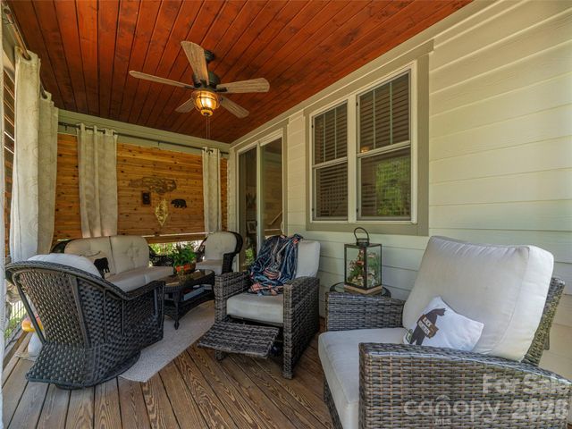 249 Flat Creek Road, Black Mountain, NC 28711