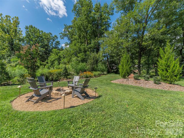 249 Flat Creek Road, Black Mountain, NC 28711