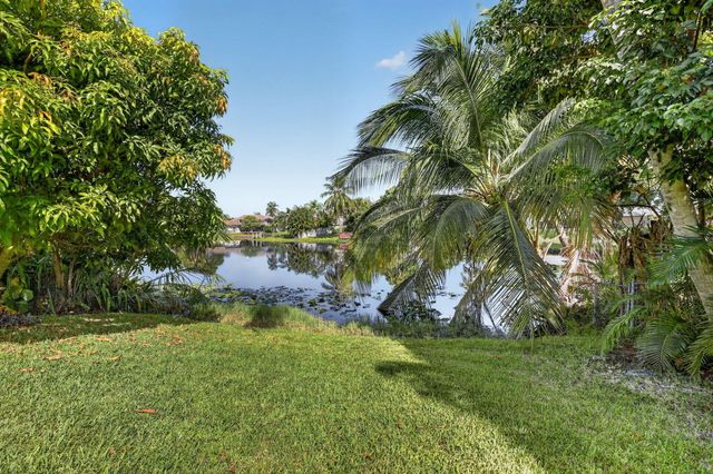 9821 SW 1ST Court, Plantation, FL 33324