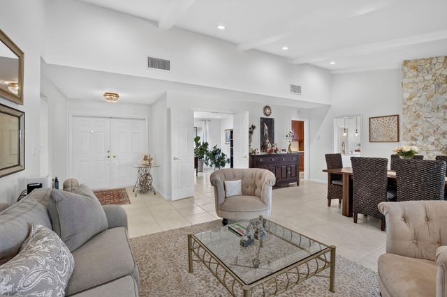 9821 SW 1ST Court, Plantation, FL 33324