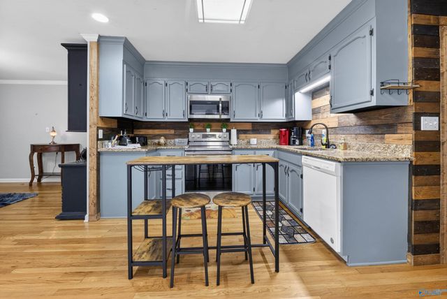 3501 Pine Ridge Road, Scottsboro, AL 35769