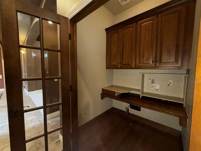 2704 SW 136th Street, Oklahoma City, OK 73170