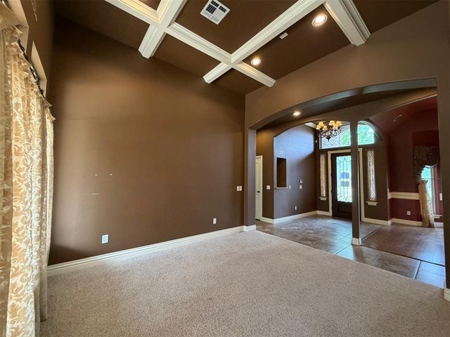 2704 SW 136th Street, Oklahoma City, OK 73170