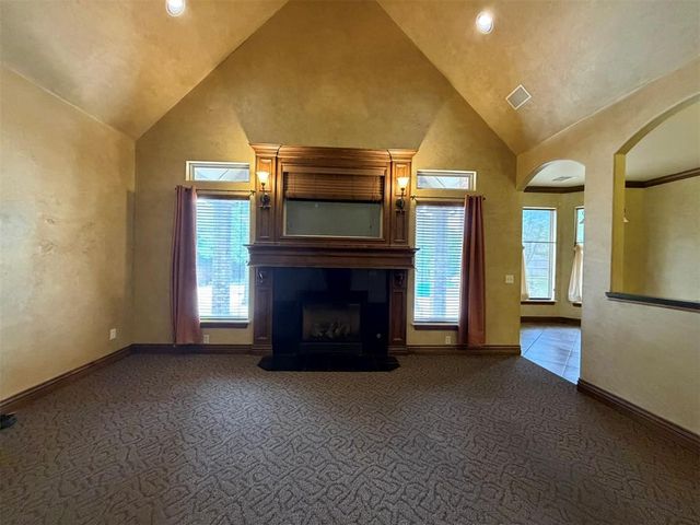2704 SW 136th Street, Oklahoma City, OK 73170