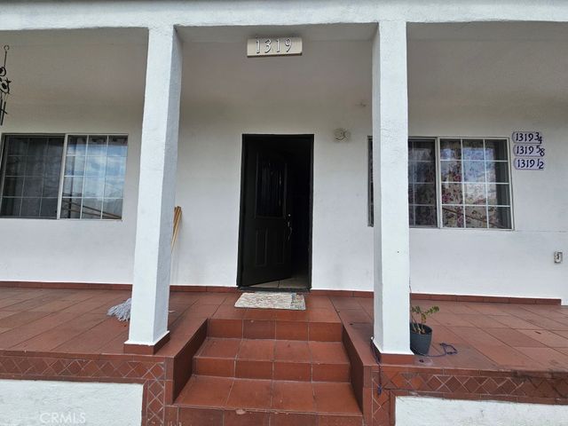 1319 E 59th, Los Angeles, CA 90001
