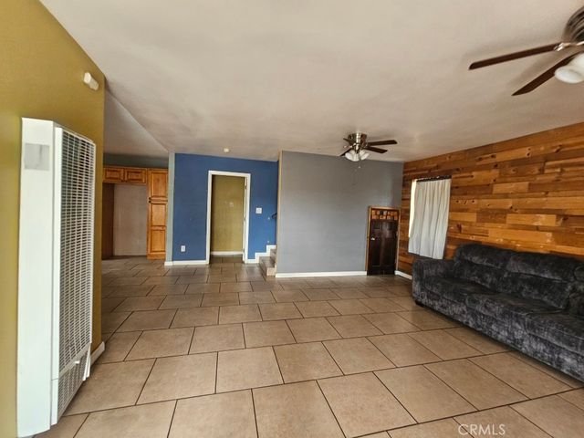 1319 E 59th, Los Angeles, CA 90001