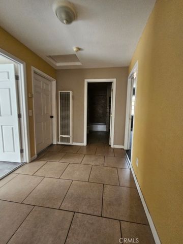1319 E 59th, Los Angeles, CA 90001