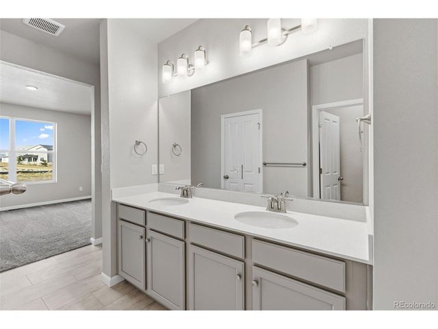 6801 Utica Cir, Firestone, CO 80504