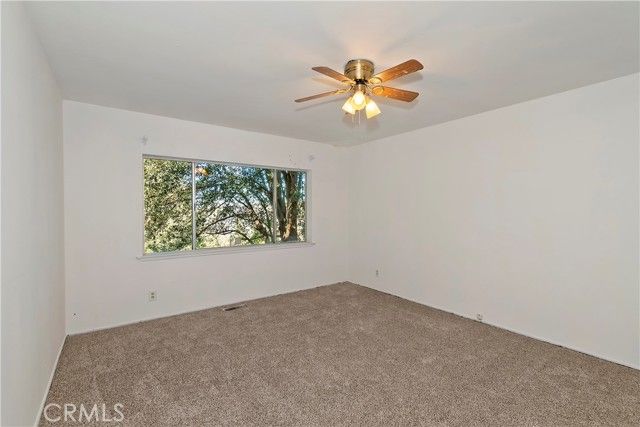 129 Zermat Unit 1 & 2, Crestline, CA 92325