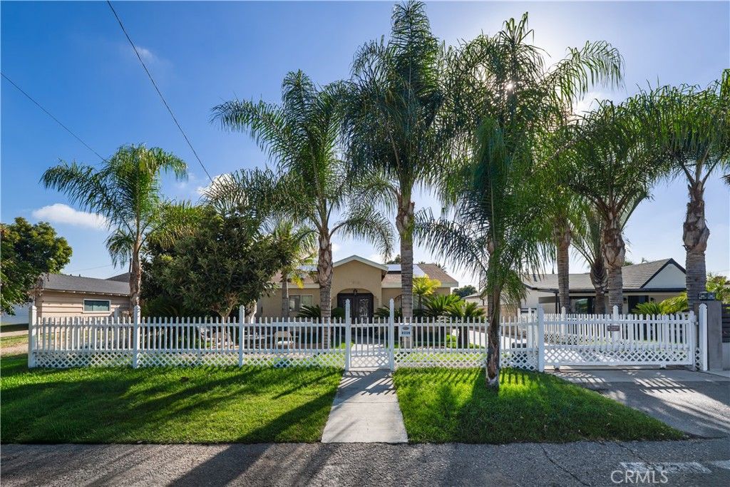 6238 Longridge Avenue, Van Nuys, CA 91401 — exterior
