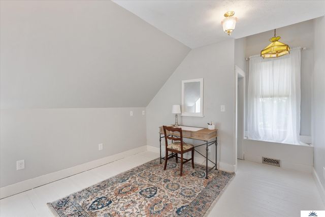 20609 Elkhorn Drive, Elkhorn, NE 68022