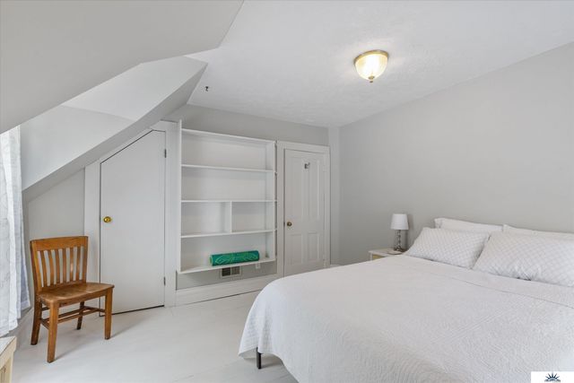 20609 Elkhorn Drive, Elkhorn, NE 68022