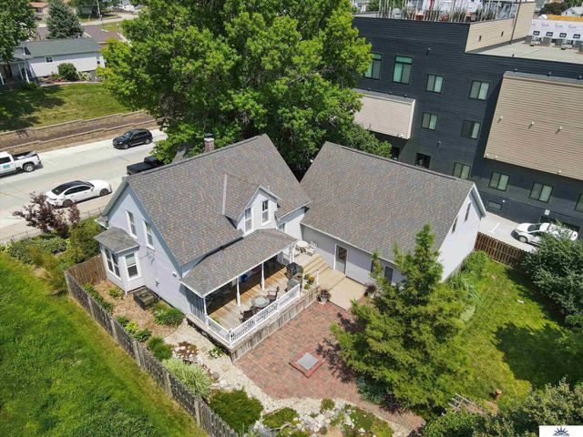 20609 Elkhorn Drive, Elkhorn, NE 68022