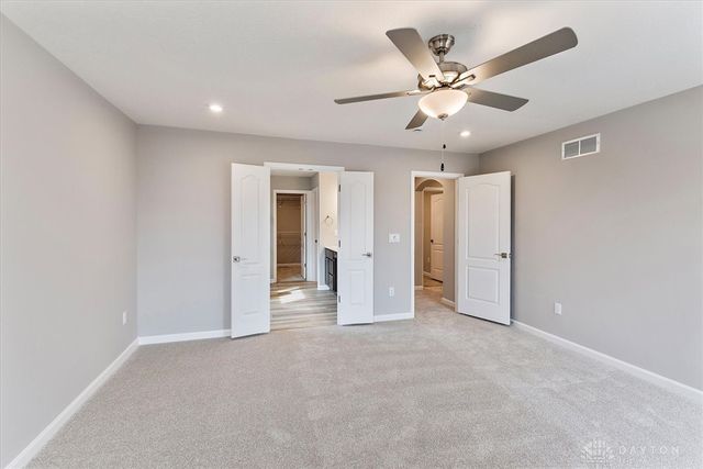 2544 Golden Leaf Drive, Beavercreek, OH 45431