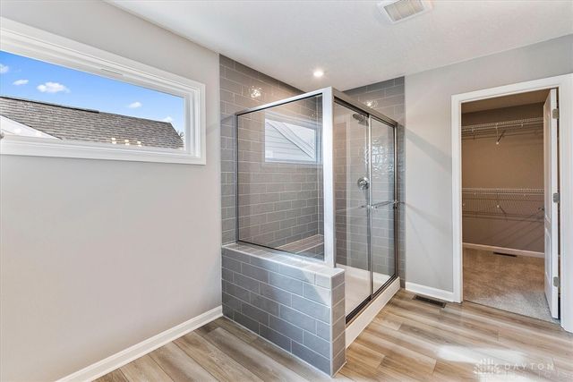 2544 Golden Leaf Drive, Beavercreek, OH 45431