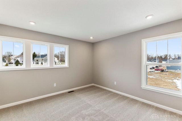 2544 Golden Leaf Drive, Beavercreek, OH 45431