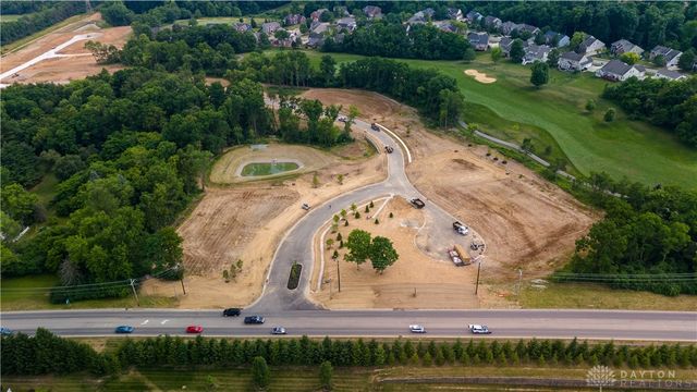 2544 Golden Leaf Drive, Beavercreek, OH 45431