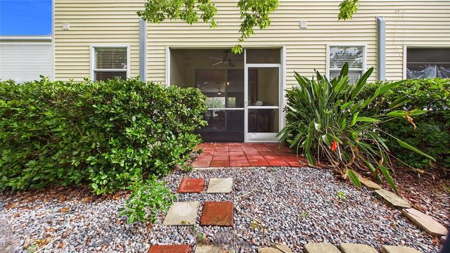 12426 COUNTRY WHITE CIRCLE, Tampa, FL 33635