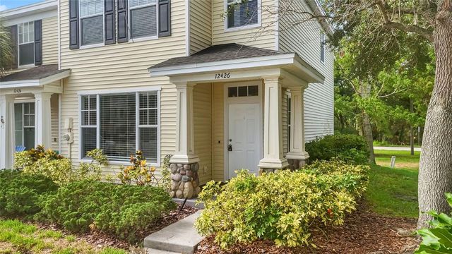 12426 COUNTRY WHITE CIRCLE, Tampa, FL 33635