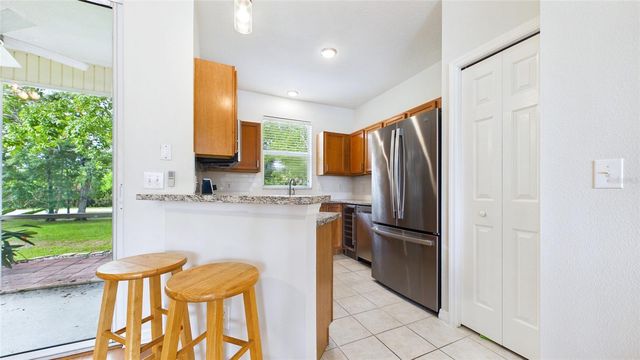 12426 COUNTRY WHITE CIRCLE, Tampa, FL 33635