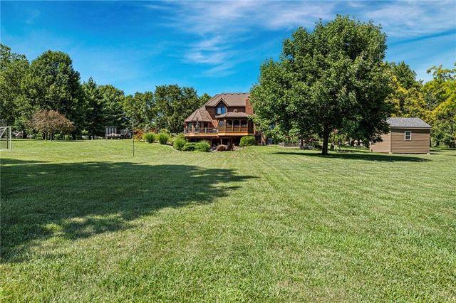 5801 W 180th Street, Stilwell, KS 66085