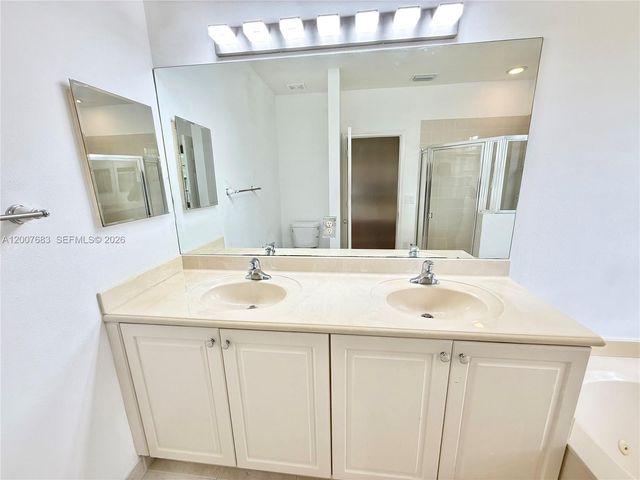 2674 SW 84th Ter 102, Miramar, FL 33025