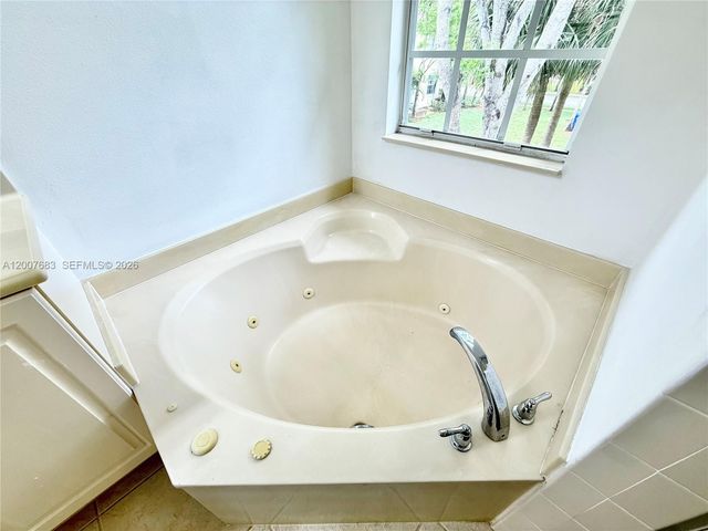 2674 SW 84th Ter 102, Miramar, FL 33025