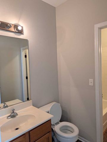 14002 Edgewater Court 14002, Plainfield, IL 60544