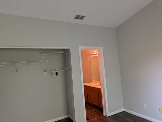 14002 Edgewater Court 14002, Plainfield, IL 60544
