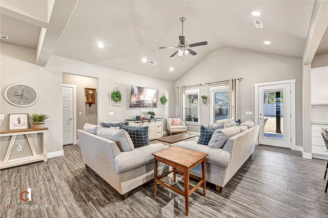 73 Isabella Place, Farmington, AR 72730