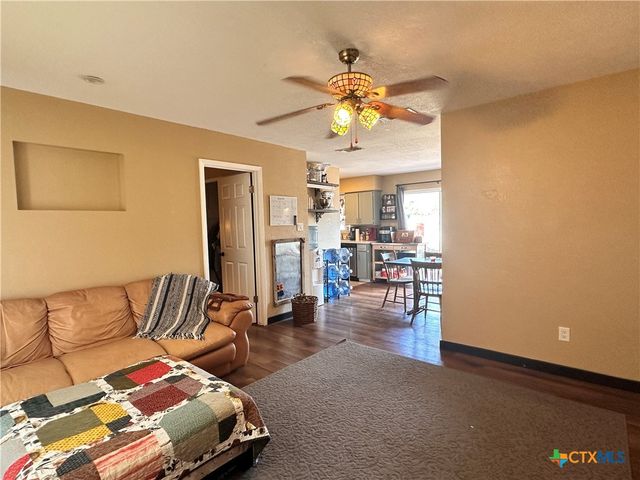 421 Broadway Street, San Marcos, TX 78666