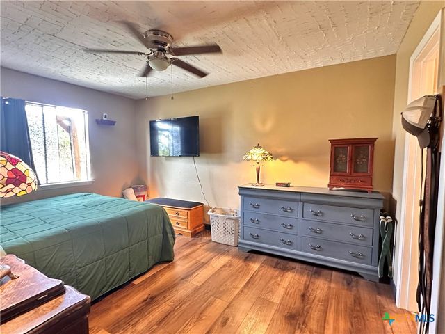 421 Broadway Street, San Marcos, TX 78666