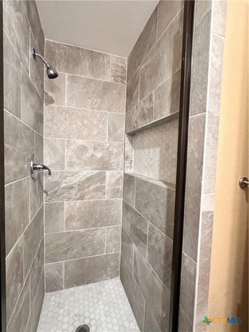 421 Broadway Street, San Marcos, TX 78666