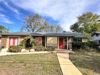 421 Broadway Street, San Marcos, TX 78666