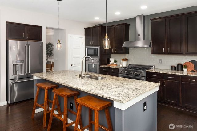 10219 125th Avenue NE, Kirkland, WA 98033
