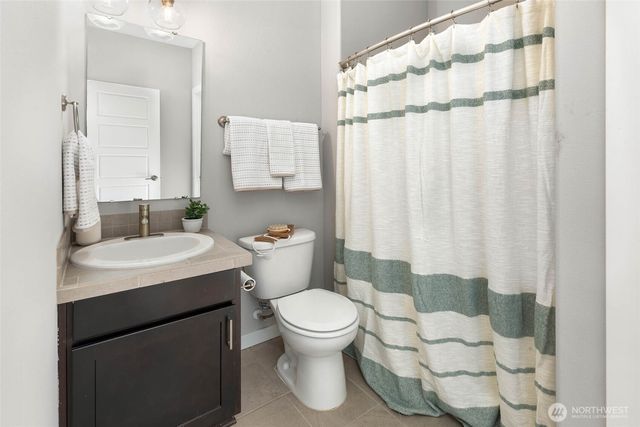 10219 125th Avenue NE, Kirkland, WA 98033