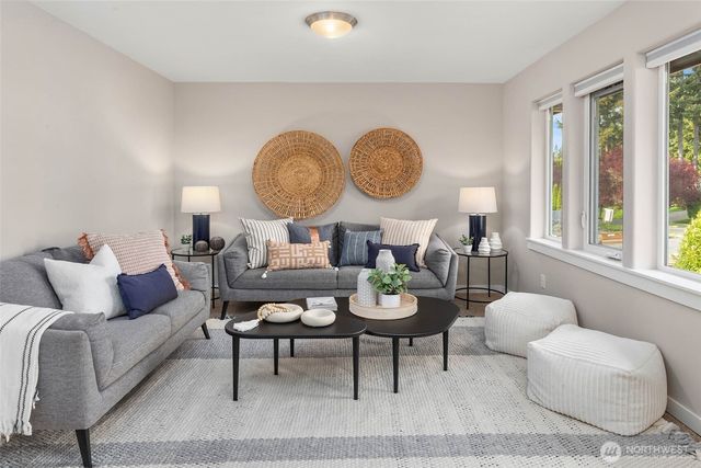 10219 125th Avenue NE, Kirkland, WA 98033