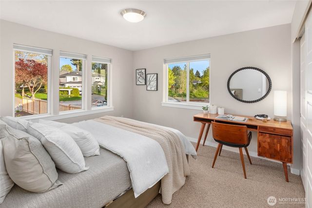 10219 125th Avenue NE, Kirkland, WA 98033