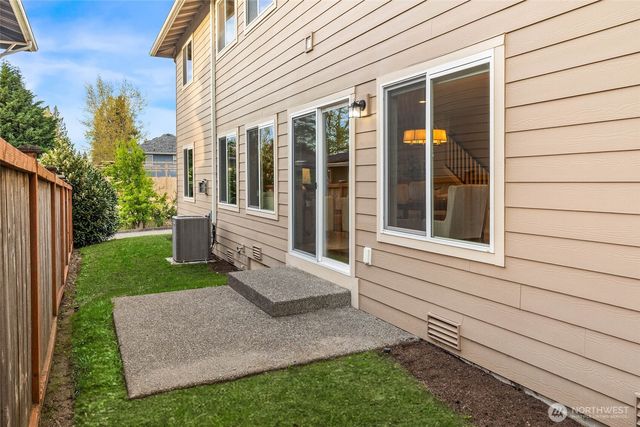 10219 125th Avenue NE, Kirkland, WA 98033