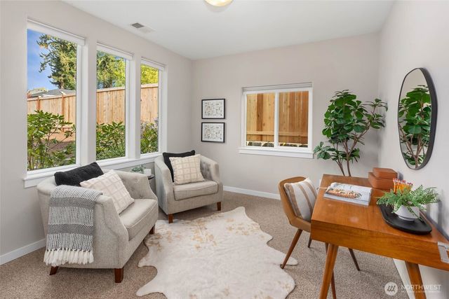 10219 125th Avenue NE, Kirkland, WA 98033