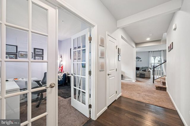 1211 LONG FARM LN, Brunswick, MD 21716