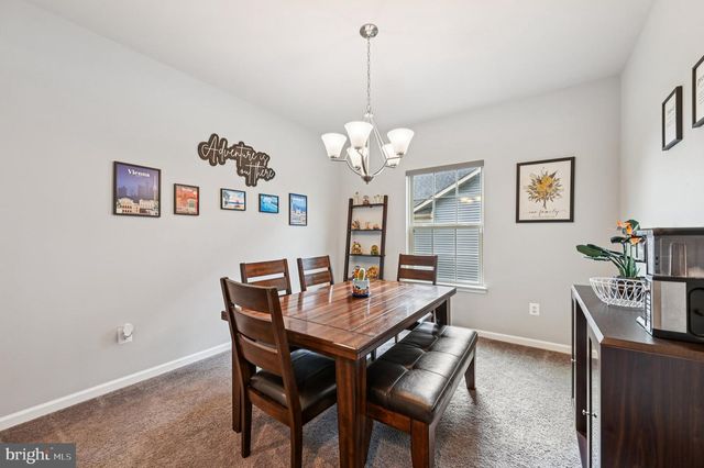 1211 LONG FARM LN, Brunswick, MD 21716