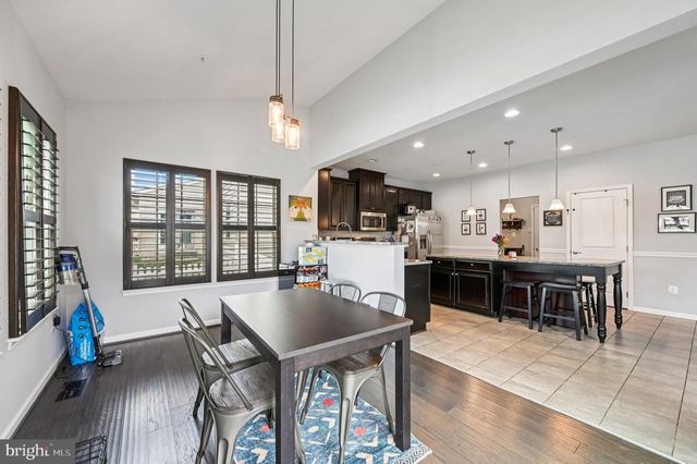 1211 LONG FARM LN, Brunswick, MD 21716