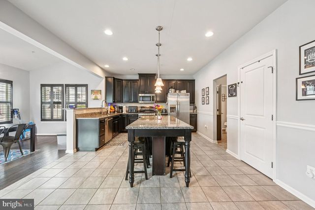 1211 LONG FARM LN, Brunswick, MD 21716