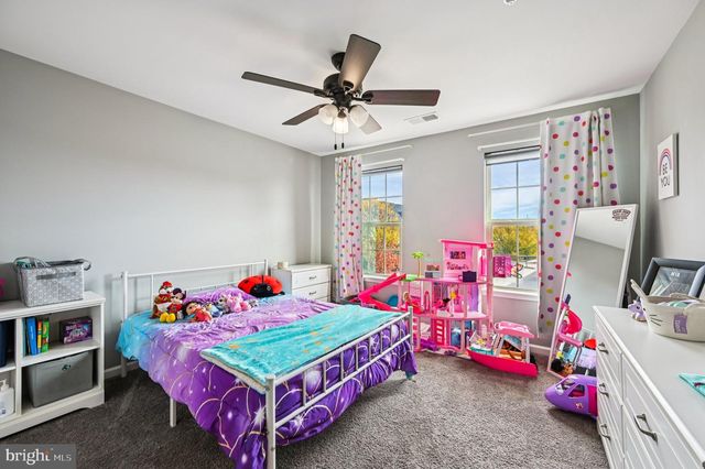 1211 LONG FARM LN, Brunswick, MD 21716