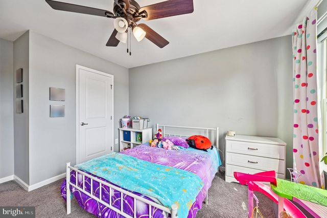 1211 LONG FARM LN, Brunswick, MD 21716