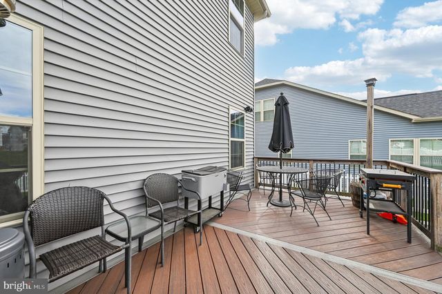 1211 LONG FARM LN, Brunswick, MD 21716