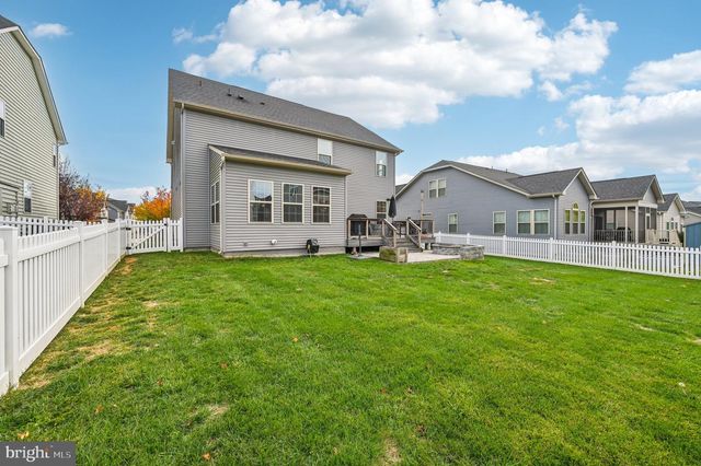 1211 LONG FARM LN, Brunswick, MD 21716